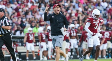 South Carolina coach Shane Beamer runs practice (Photo: Katie Dugan | GamecockCentral.com)