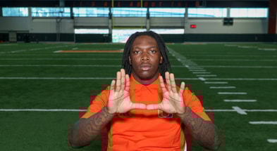 Elija Lofton