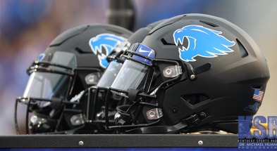 Kentucky Football Helmet (Photo by Dr. Michael Huang | Kentucky Sports Radio)