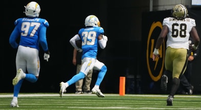 Los Angeles Chargers cornerback Eric Rogers