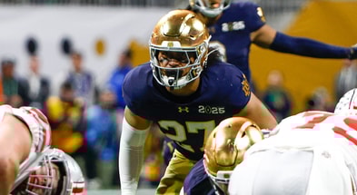 Notre Dame linebacker Kyngstonn Viliamu-Asa in CFP title game