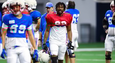 smu-football-practice-notebook-mustangs-work-out-in-ford-stadium