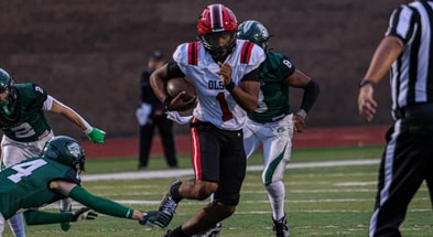 2027 St. Mary's Prep quarterback Jabin Gonzales