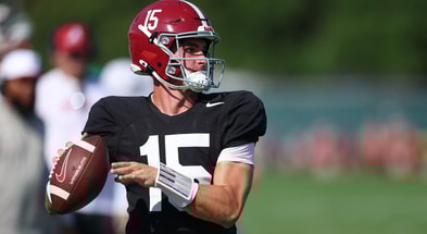 Alabama QB Ty Simpson