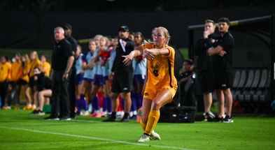The Hawkeyes played to a draw with Loyola-Chicago on Thursday. (Photo by Dennis Scheidt)