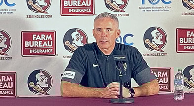 Mike-Norvell-podium