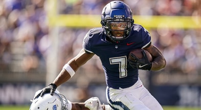 UConn Huskies running back Mel Brown
