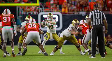 Notre Dame offensive line protects CJ Carr