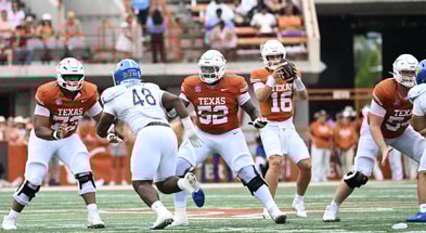 ut_vs_san_jose_state-7077_o_line