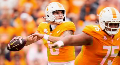 Brianna Paciorka/News Sentinel / USA TODAY NETWORK via Imagn Tennessee quarterback Joey Aguilar (6) during Tennessee's home opener against ETSU at Neyland Stadium in Knoxville, Tenn., on Sept. 6, 2025.