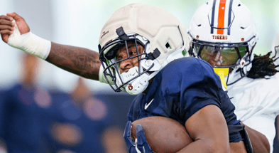 Omar Mabson (Photo by Auburn Athletics)