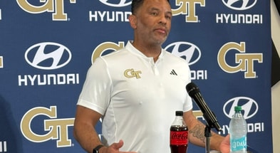 Georgia Tech head coach Damon Stoudamire
