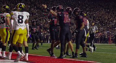 Rutgers Football quarterback Athan Kaliakmanis