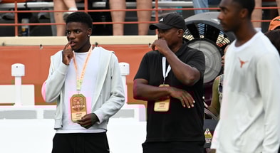 ut_vs_sam_houston_state-0330_recruits