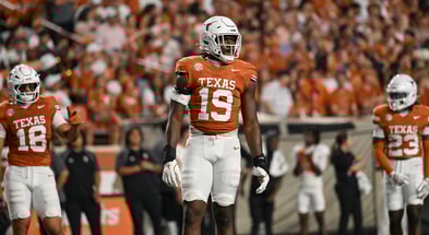 ut_vs_sam_houston_state-0460_z_umeozulu