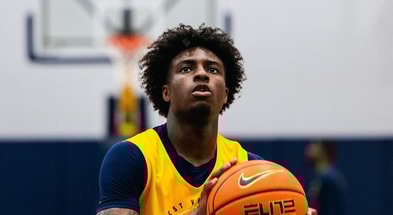 West Virginia guard Honor Huff