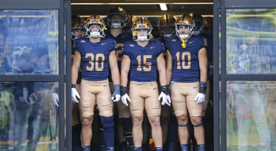 NCAA Football: Utah at West Virginia