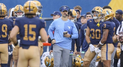 NCAA Football: Utah at West Virginia