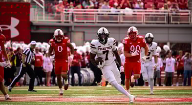 Terrance Carter Jr reception vs Utah Utes