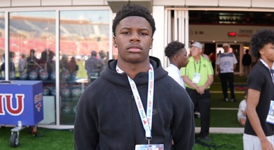 nations-no-1-qb-kavian-bryant-sees-value-of-qbs-in-smu-offense