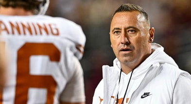 David-Pollack-Arch-Manning-taking-blame-that-belongs-to-Steve-Sarkisian