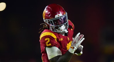 Waymond-Jordan-injury-update-USC-RB-carted-to-locker-room-vs-Michigan