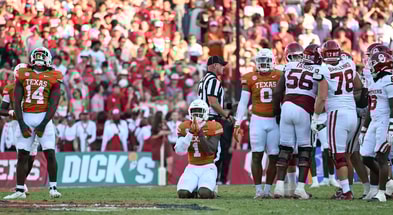 ut_vs_ou-1242_spence_simmons