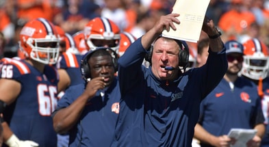 NCAA Football: Southern California at Illinois