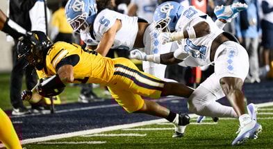 Cal receiver Jacob De Jesus