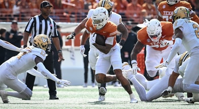 ut_vs_vanderbilt-0600_d_moore