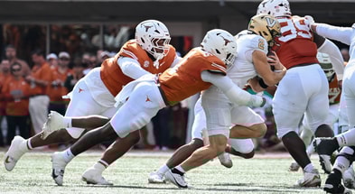 ut_vs_vanderbilt-0615_simmons