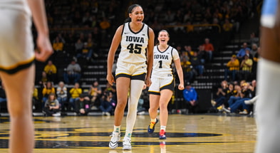 Hannah Stuelke scored 20 points in the Hawkeyes win over Southern. (Photo by Dennis Scheidt)
