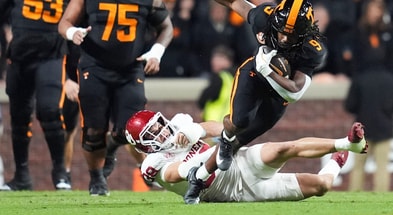 Syndication: The Knoxville News-Sentinel