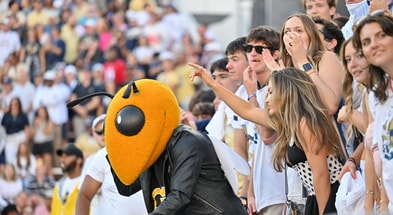Georgia Tech mascot "Buzz"
