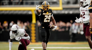 20251108_vs TAMU__NJS-19