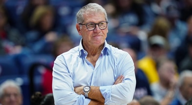 UConn HC Geno Auriemma versus Florida State 2025