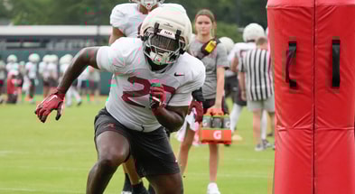 Alabama LB Jah-Marien Latham (1)