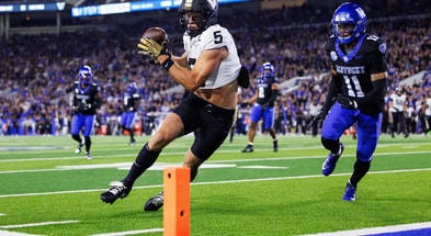 NCAA Football: Vanderbilt at Kentucky