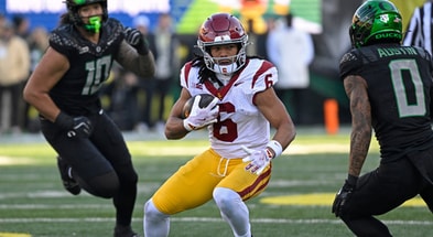 USC Trojans wide receiver Makai Lemon (6) catches a pass during the first half against the Oregon Ducks at Autzen Stadium