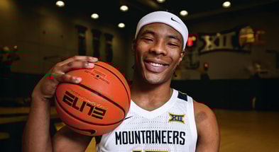 West Virginia forward Jackson Fields