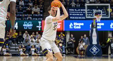 West Virginia guard Treysen Eaglestaff takes the shot