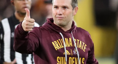 2023 Dilly Thumbs up