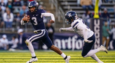 UConn quarterback Nick Evers