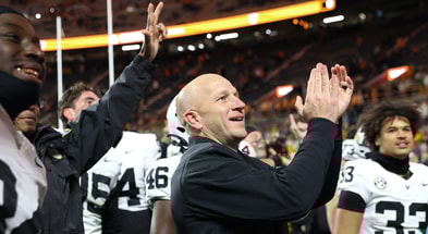 NCAA Football: Vanderbilt at Tennessee