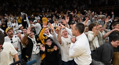 Hawkeyes celebrate win