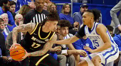 z - Lowe defense _MG_0107