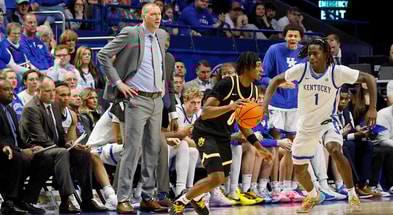 1 - Pope watches Aberdeen D _MG_0970