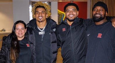 2026 wide receiver recruit Dyzier Carter