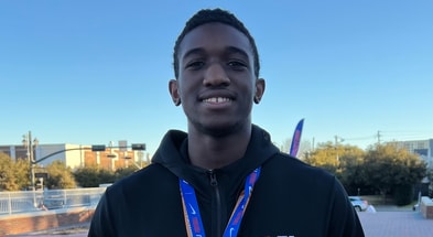 why-4-star-smu-rb-christian-rhodes-has-a-touch-of-eric-dickerson-to-his-game