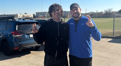 smu-makes-big-move-with-offer-to-houston-edge-cael-thigpen